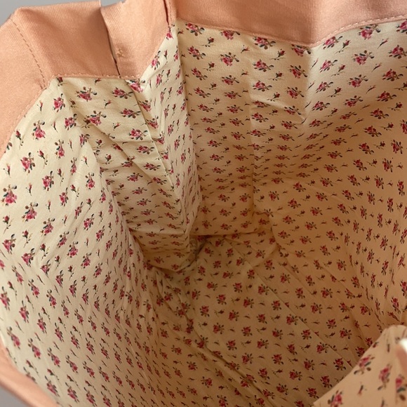 🧡GUCCI BEAUTY COSMETIC MAKE UP BAG/POUCH  🧡 - Picture 6 of 16